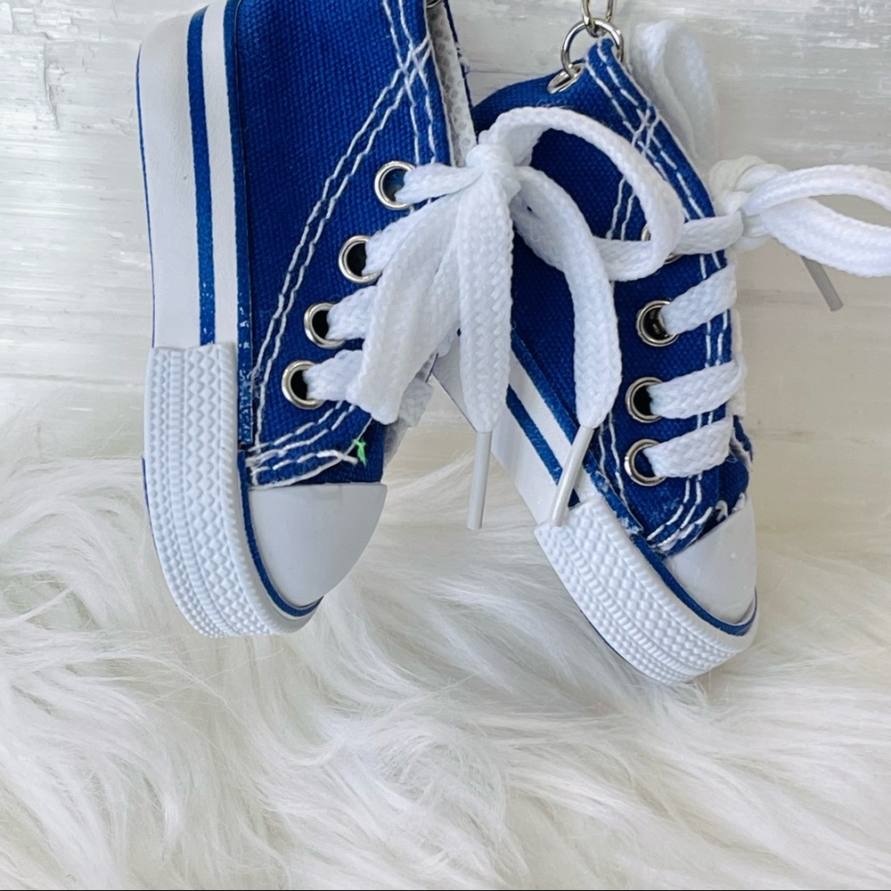MINI SNEAKER KEYRING BLUE running shoes Coach gift keychain Athletic trainers - Picture 2 of 4